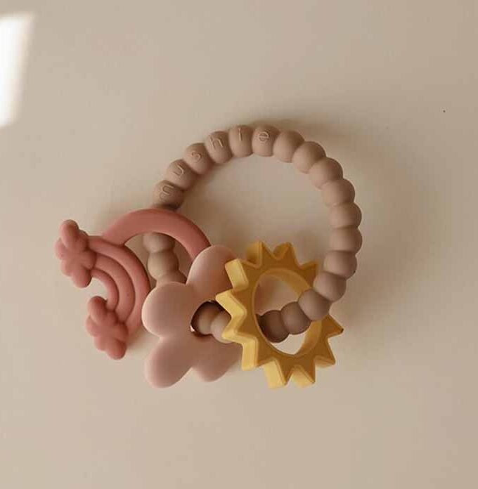 Mushie dantų masažo žiedas