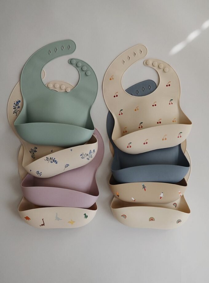 Musjie silikoninis seilinukas - Shells Smoke