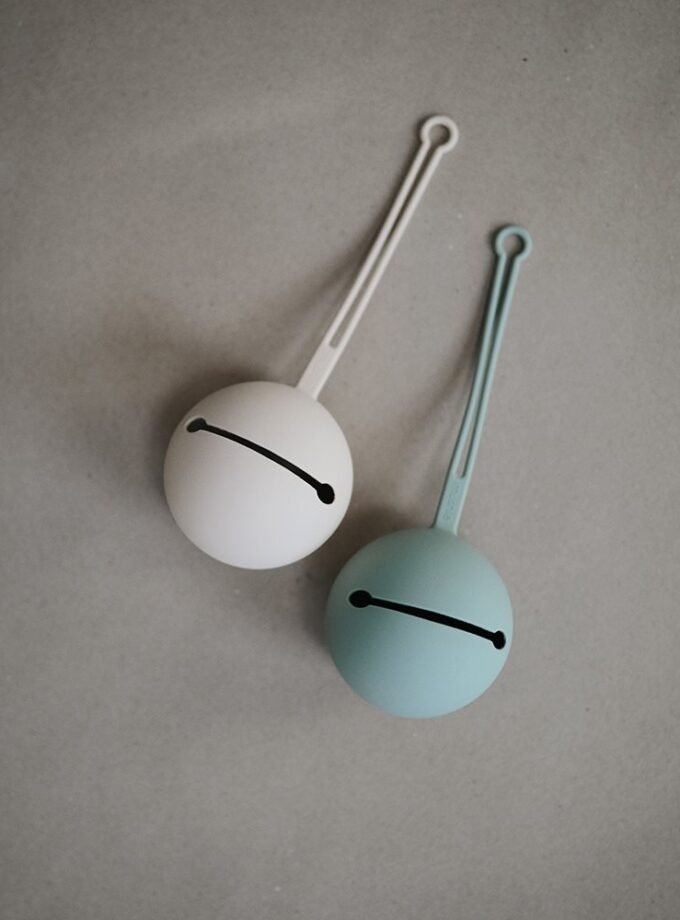 Mushie čiulptukų dėklas - Cambridge Blue