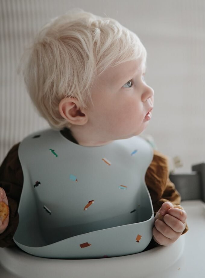 Musjie silikoninis seilinukas - Shells Smoke