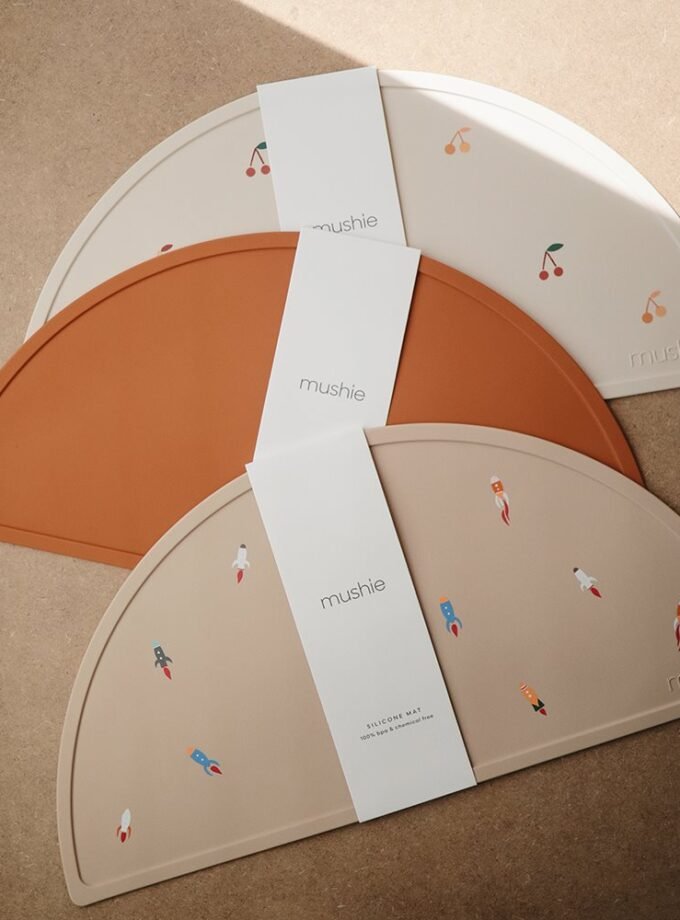 Mushie silikoninis padėkliukas - Stone