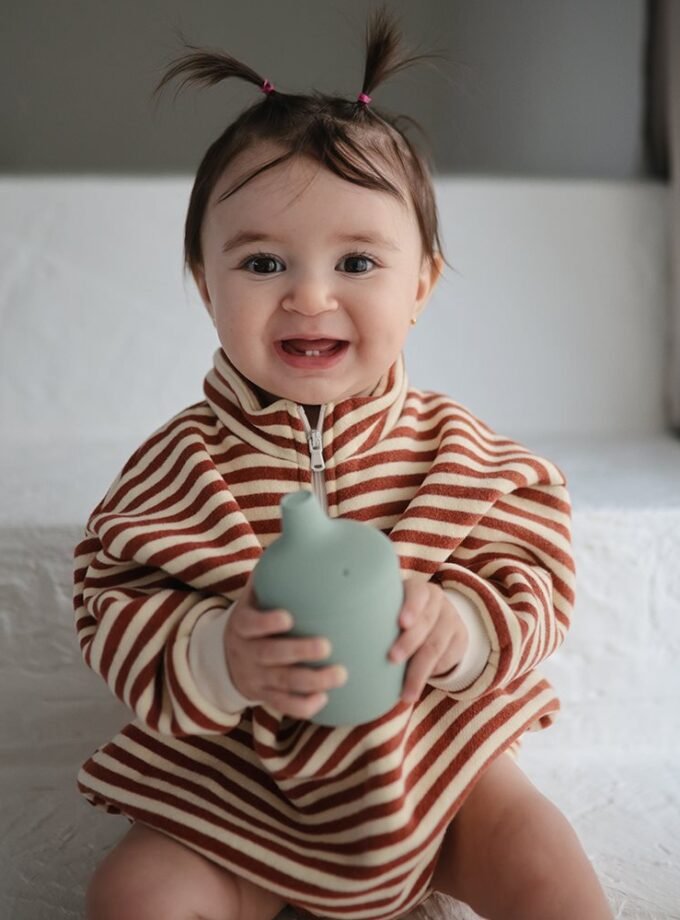 Mushie silikoninis Sippy puodelis - Powder Blue