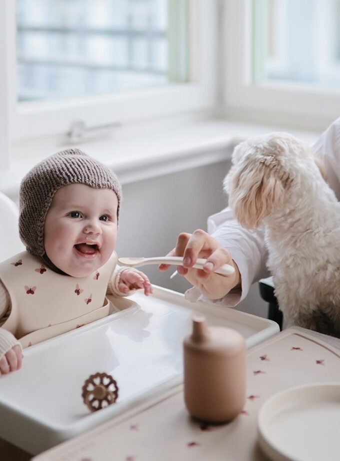 Mushie silikoninis padėkliukas - Stone