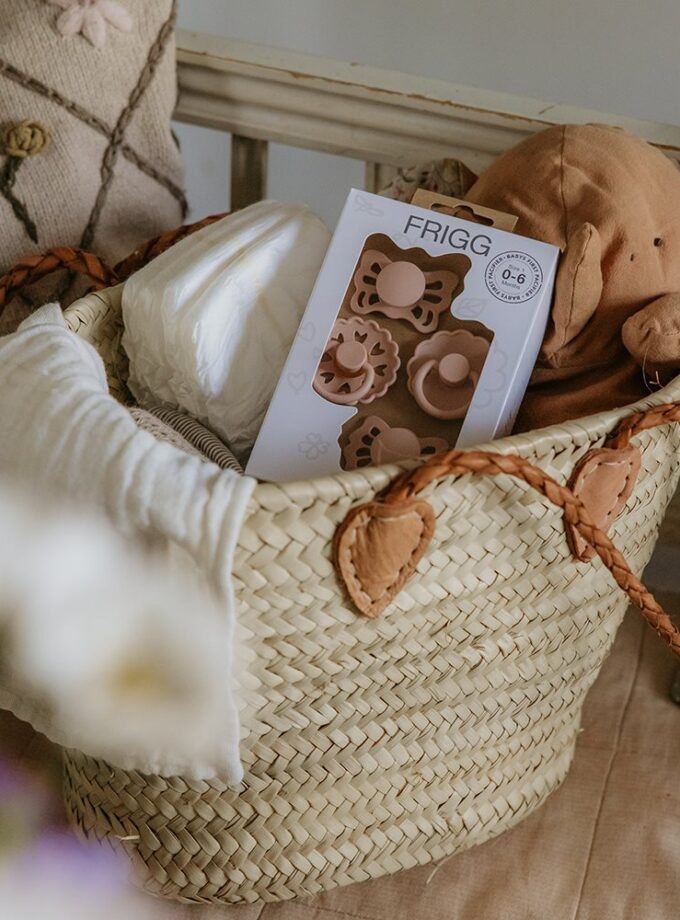 FRIGG Baby's First čiulptukų rinkinys - Floral heart - Blush