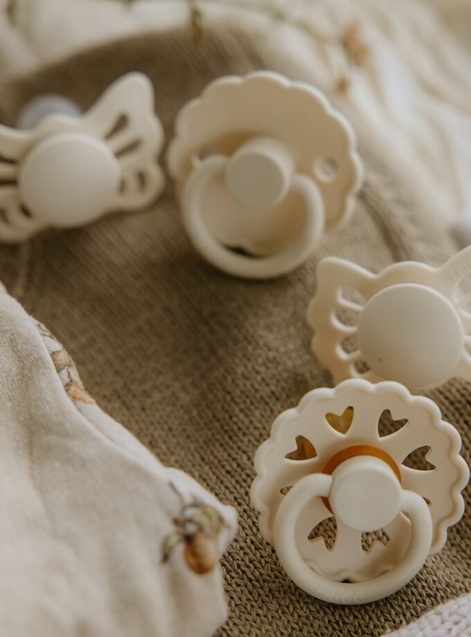 FRIGG Baby's First čiulptukų rinkinys - Moonlight Sailing - Cream