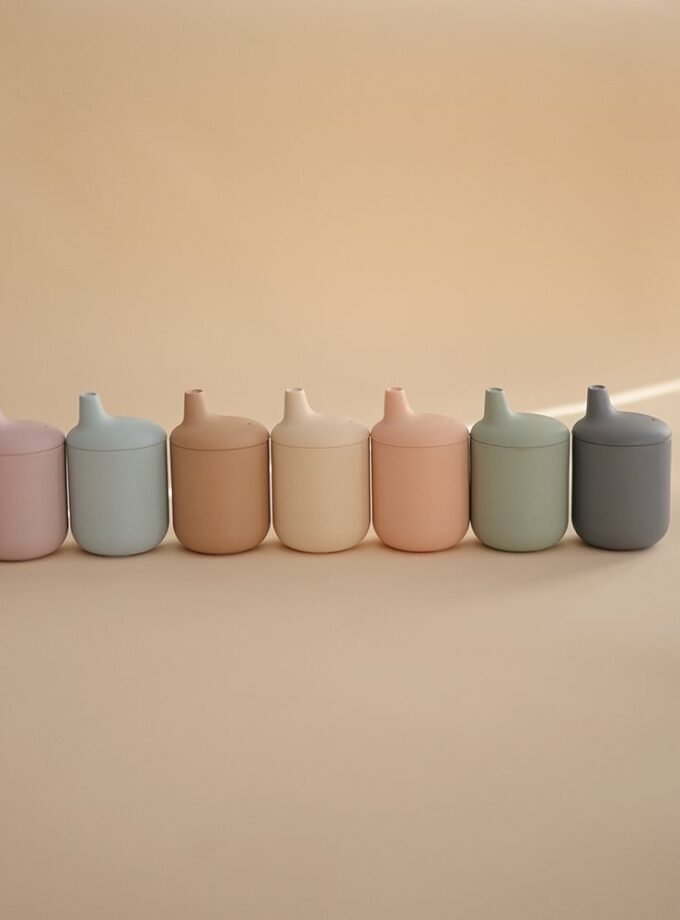 Mushie silikoninis Sippy puodelis - Powder Blue