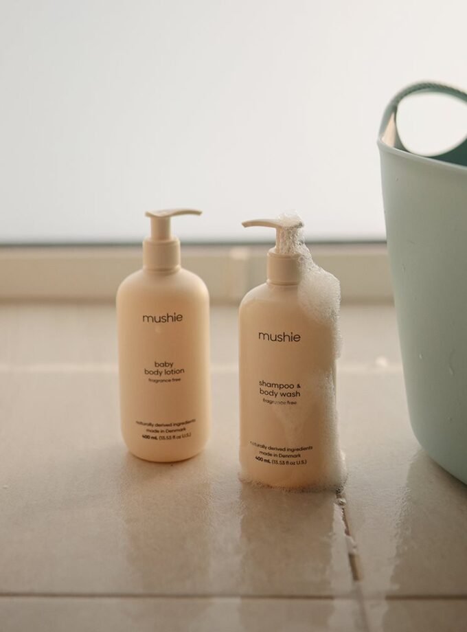 Mushie kūdikių šampūnas ir kūno prausiklis be kvapų Cosmos - 400 ml