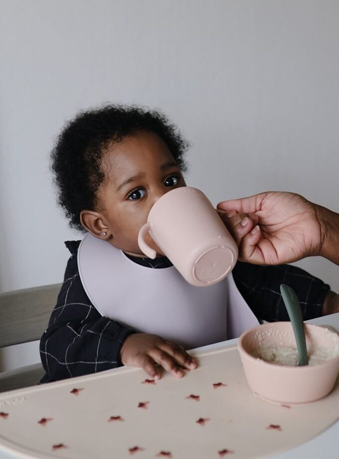 Mushie uždaras puodelis - Smoke