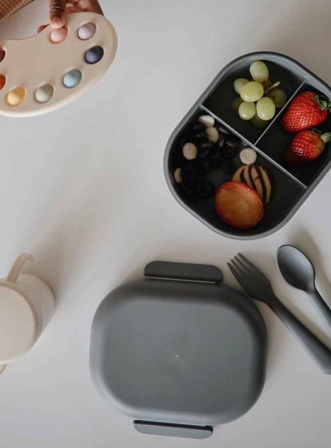 Mushie maisto dėžutė su įrankiais - Ivory