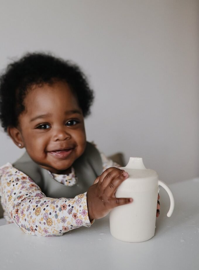 Mushie uždaras puodelis - Smoke