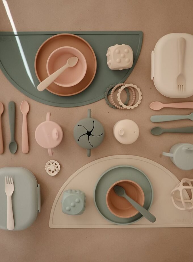 Mushie maisto dėžutė su įrankiais - Ivory