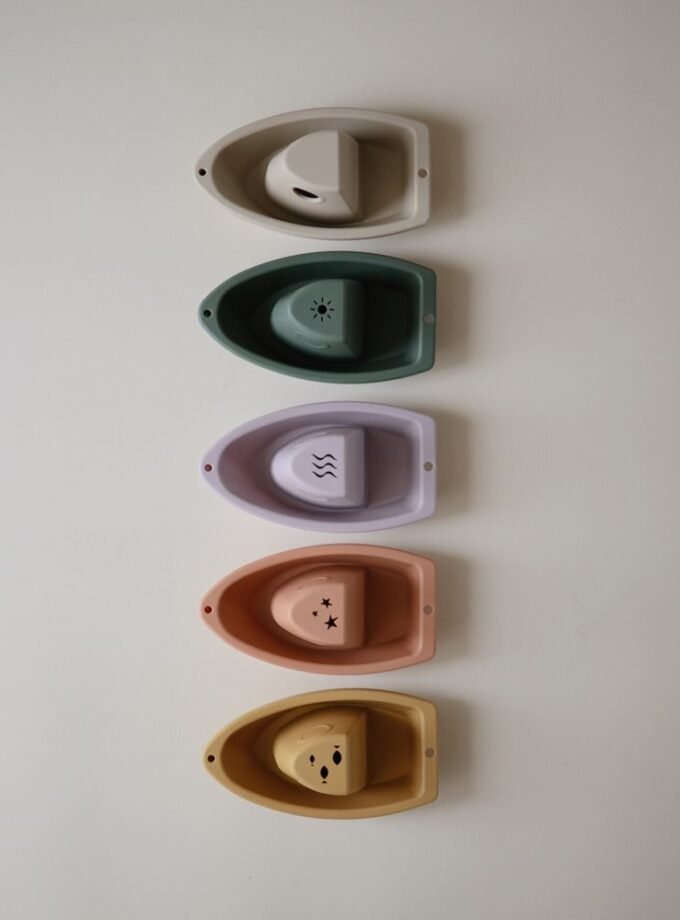 Mushie Bath Play Set - Boats Rustic