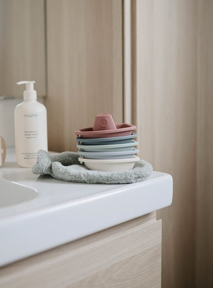 Mushie Bath Play Set - Boats Original