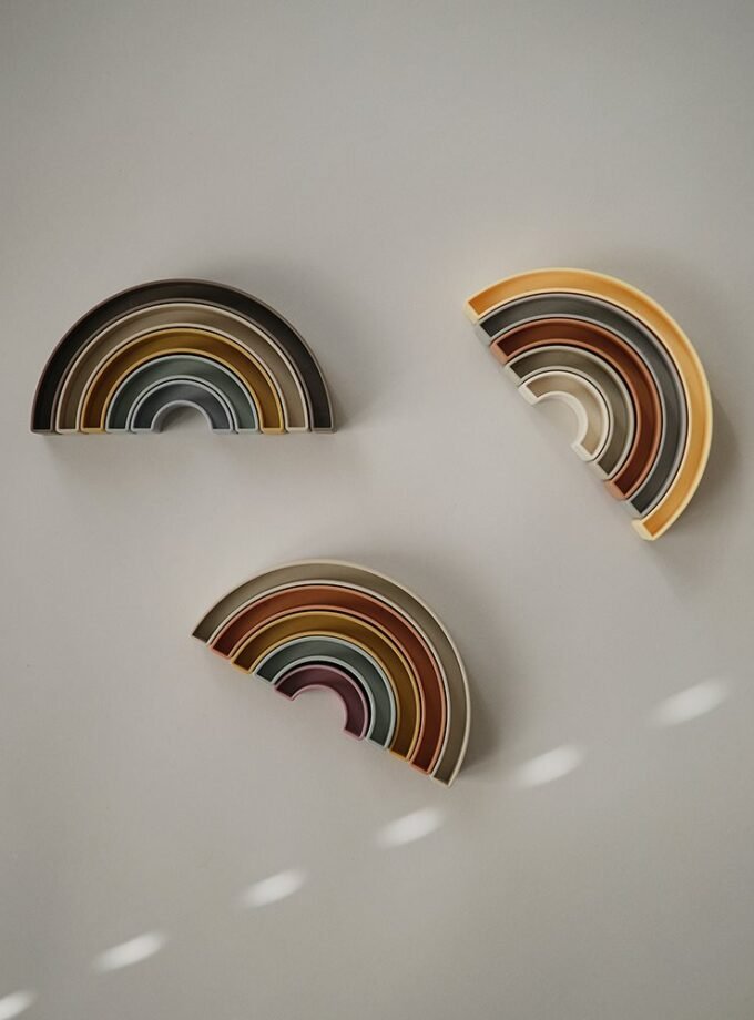 Mushie vaivorykštė - Sol