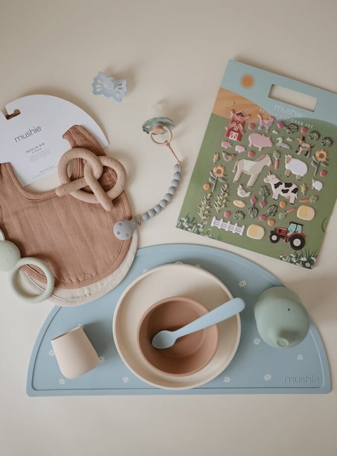 Daugkartinio naudojimo lipdukų rinkinys Mushie – Farm