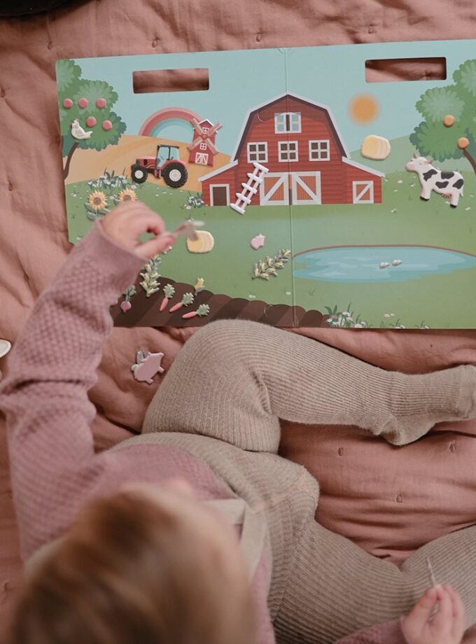 Daugkartinio naudojimo lipdukų rinkinys Mushie – Farm