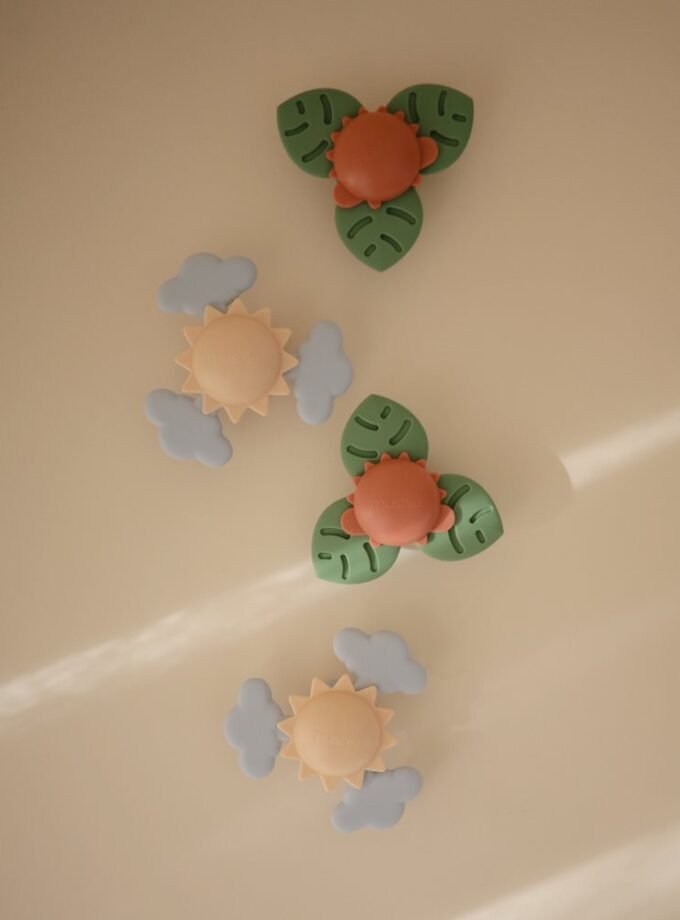 Mushie prilimpantis žaislas - Spinner - Dino