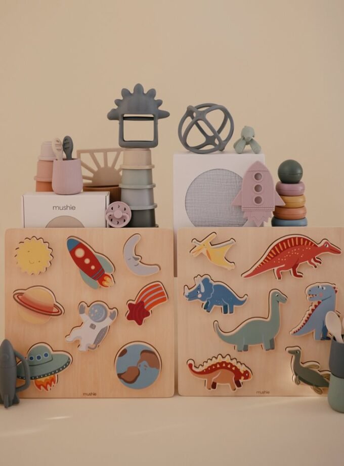 Mushie Wooden Puzzle - Dinosaur
